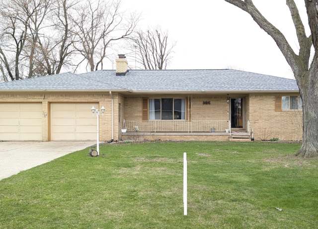 Property at 2143 Briar Ln, Burton, MI 48509, 2 beds, 1.5 baths