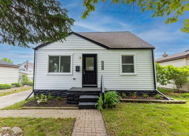 Property at 27396 Beechurst St, Roseville, MI 48066, 3 beds, 1 bath