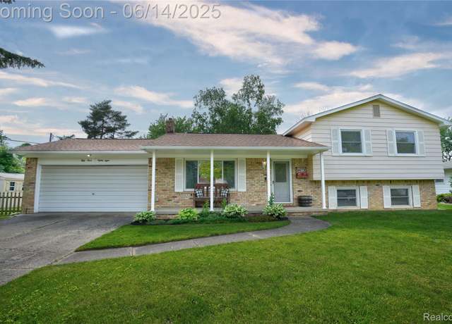 Property at 5388 N Georgetown Rd, Grand Blanc, MI 48439, 4 beds, 1.5 baths