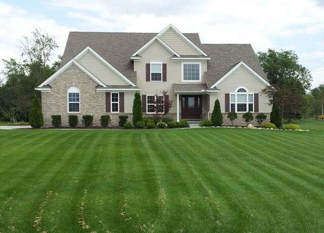 Property at 6470 Earl June Ct, Dexter, MI 48130, 4 beds, 2.5 baths