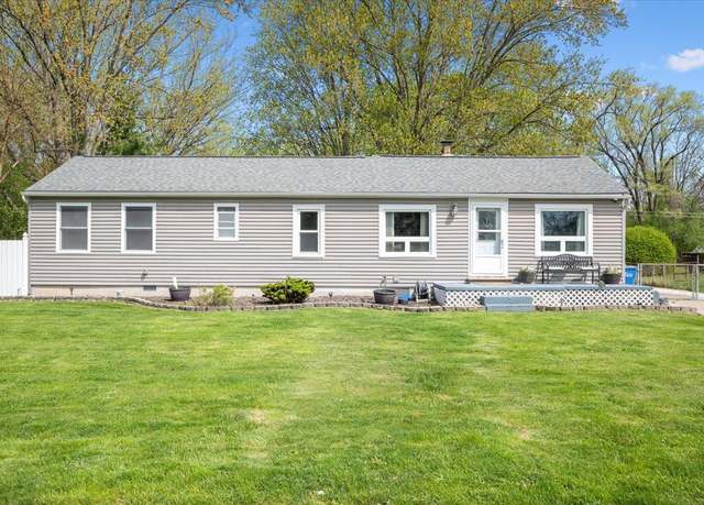 Property at 4145 Hillcrest Dr, Warren, MI 48092, 4 beds, 2 baths