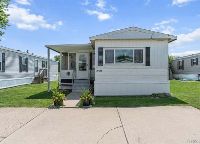 Property at 29634 Carousel St, Novi, MI 48377, 2 beds, 1.5 baths
