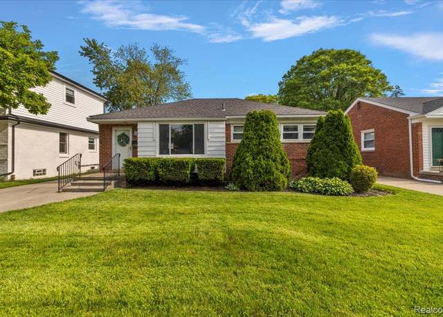 Property at 436 W Sunnybrook Dr, Royal Oak, MI 48073, 3 beds, 1.5 baths
