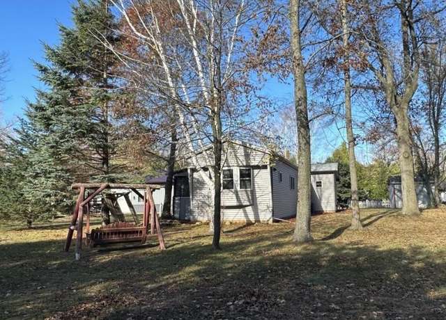 Property at 2965 Pointe Aux Barques Rd, Port Austin, MI 48467, 3 beds, 1 bath
