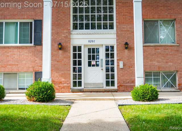 Property at 8201 Denwood Dr #1, Macomb, MI 48312, 1 bed, 1 bath