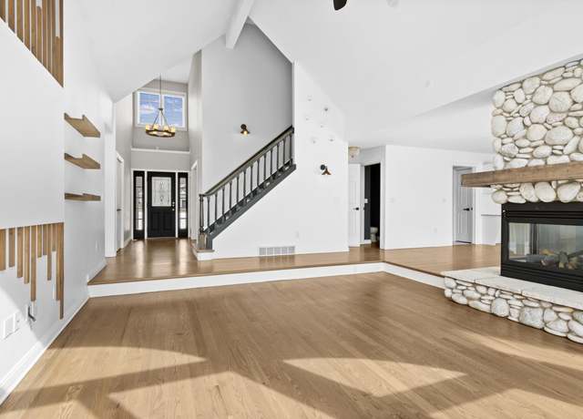 Property at 4862 Wyatt Rd, Traverse City, MI 49684, 4 beds, 3.5 baths