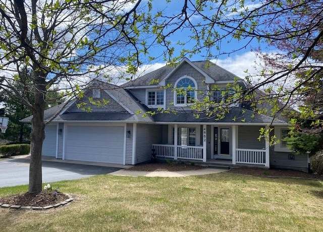 Property at 4862 Wyatt Rd, Traverse City, MI 49684, 4 beds, 3.5 baths