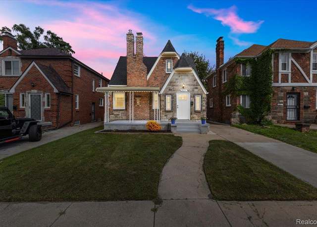 Property at 18672 Cherrylawn St, Detroit, MI 48221, 4 beds, 2.5 baths
