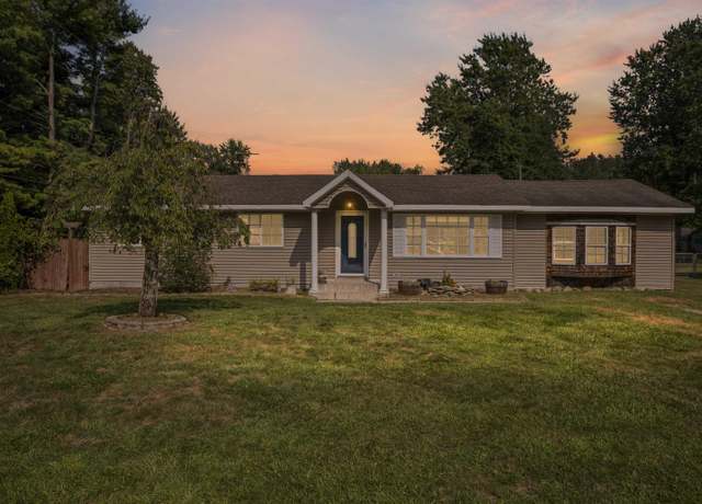 Property at 5986 W Montevista Dr, Fort Gratiot Charter Township, MI 48059, 4 beds, 2 baths