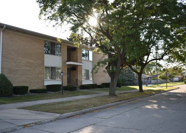 Property at 21384 Beaconsfield Unit 3, St. Clair Shores, MI 48080, 1 bed, 1.5 baths