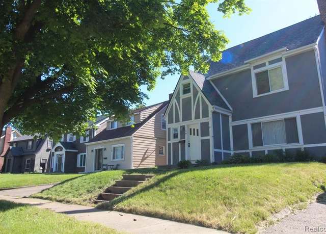 Property at 14 Utica Rd, Pontiac, MI 48341, 3 beds, 1.5 baths