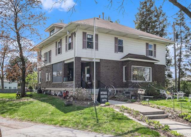 Property at 2040 E Maple Ave, Grand Blanc, MI 48507, 4 beds, 1.5 baths