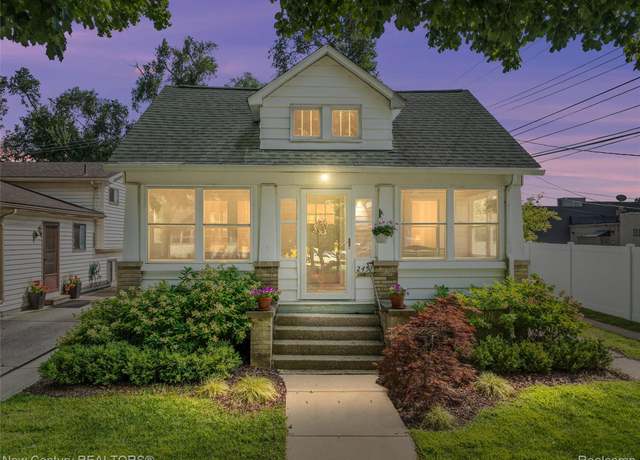 Property at 2451 Beverly Blvd, Berkley, MI 48072, 2 beds, 1 bath