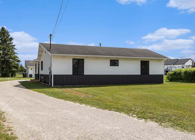 Property at 287 Somerset Dr, Brooklyn, MI 49230, 3 beds, 2.5 baths