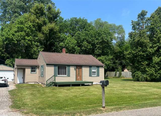 Property at 46261 Harry St, Shelby Twp, MI 48317, 2 beds, 1 bath