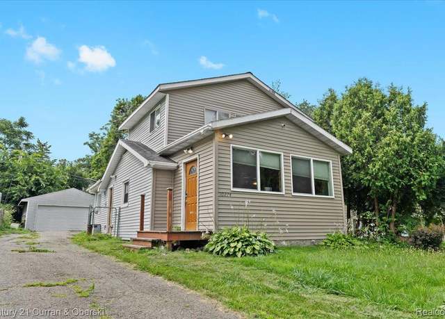 Property at 10274 9 Mile Rd, Whitmore Lake, MI 48189, 3 beds, 2 baths