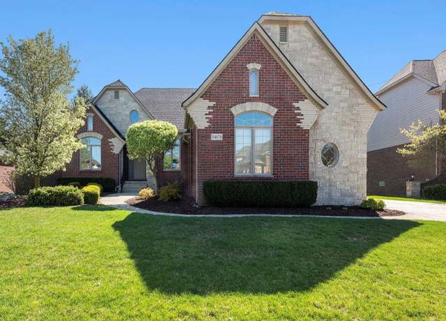 Property at 54678 Pelican Ln, Utica, MI 48315, 3 beds, 2.5 baths