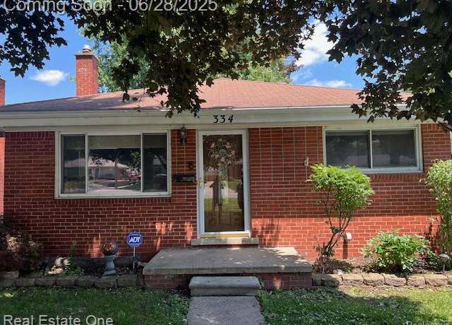 Property at 334 Harrington St, Mt Clemens, MI 48043, 3 beds, 2 baths