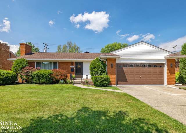Property at 23207 Middlesex St, Saint Clair Shores, MI 48080, 3 beds, 1.5 baths