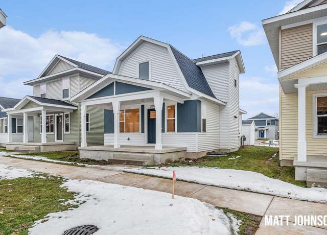 Property at 2114 Linden Ave SE, Grand Rapids, MI 49507, 3 beds, 2 baths