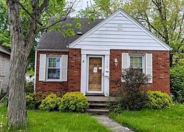 Property at 17100 Stephens Dr, Eastpointe, MI 48021, 3 beds, 2 baths