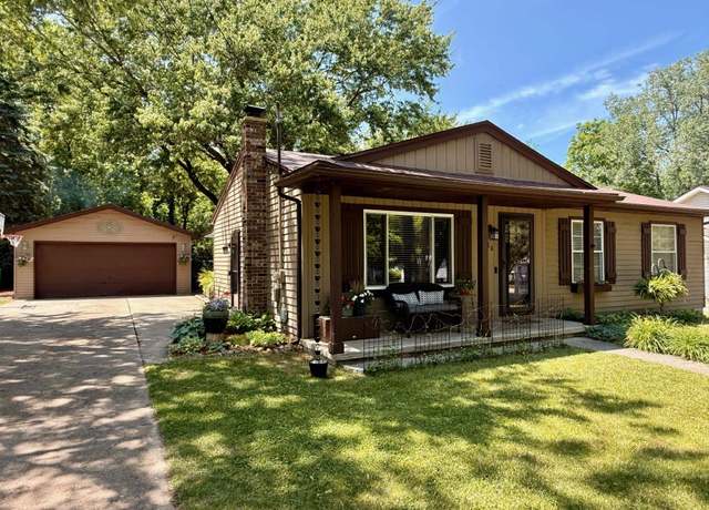 Property at 316 Colfax St, Fenton, MI 48430, 3 beds, 2 baths
