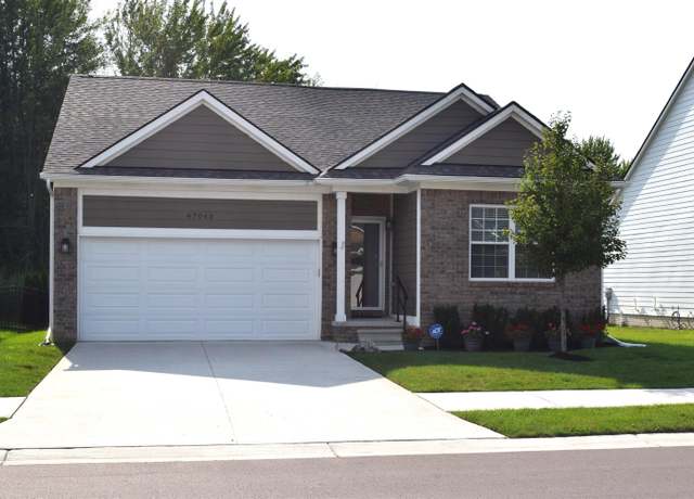 Property at 47043 Brookview Dr, Chesterfield Township, MI 48047, 2 beds, 2 baths