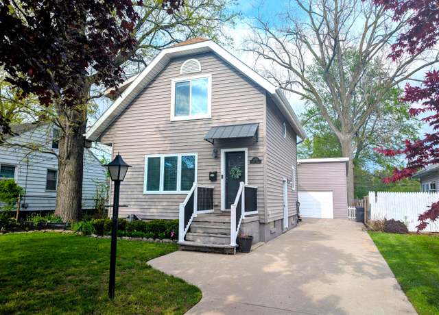 Property at 3036 Horton St, Ferndale, MI 48220, 3 beds, 2.5 baths