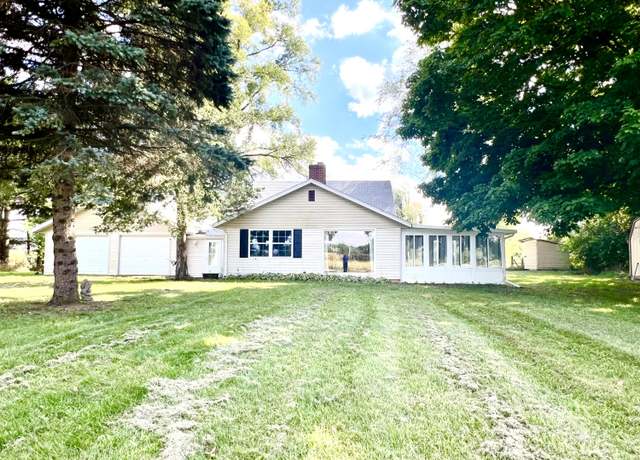Property at 6015 S Stoney Lake Rd, Jackson, MI 49201, 3 beds, 1 bath