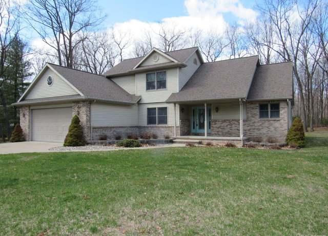 Property at 6222 W Emery Rd, Houghton Lake, MI 48629, 3 beds, 3 baths