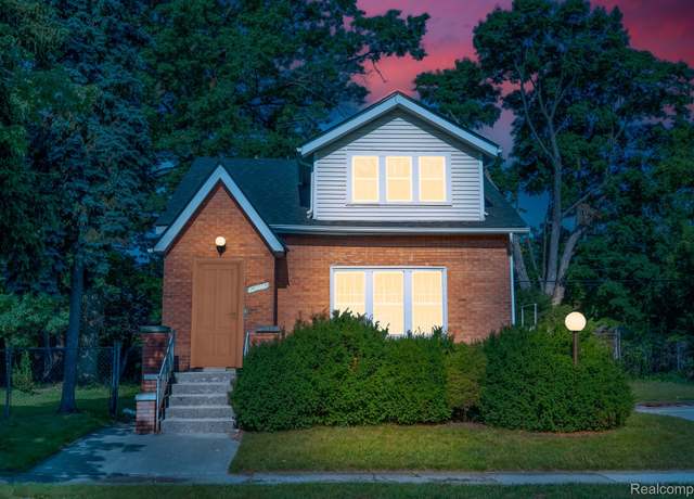 Property at 15711 Tracey St, Detroit, MI 48227, 4 beds, 2 baths
