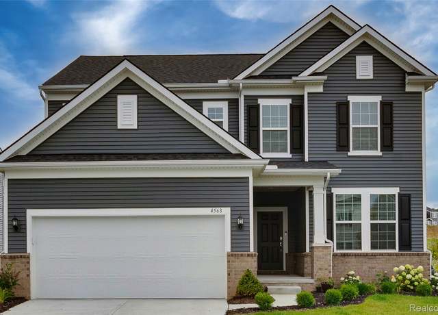 Property at 4568 Paradise Pkwy, Milford, MI 48381, 3 beds, 2.5 baths
