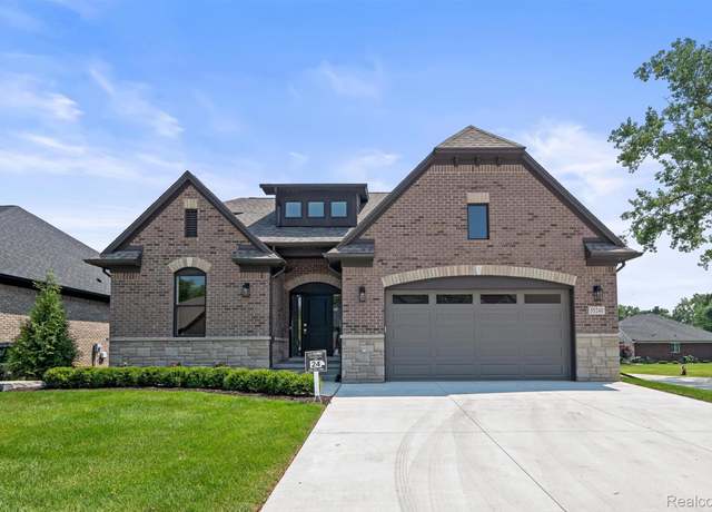 Property at 55240 Hanford Ct, Shelby Charter Township, MI 48316, 3 beds, 2.5 baths