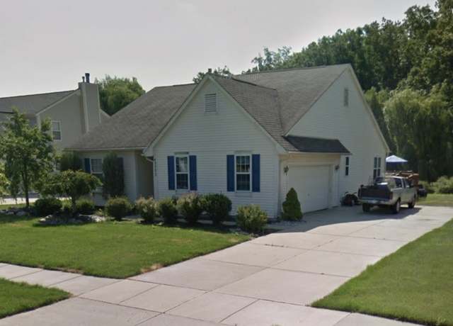 Property at 42773 Maude Ct, Van Buren, MI 48111, 3 beds, 2 baths