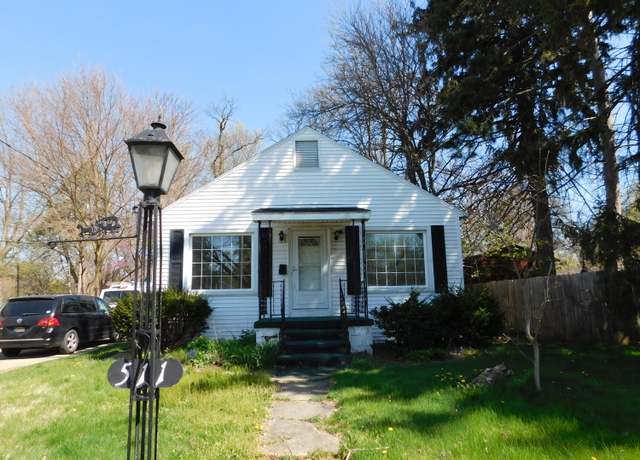 Property at 511 Michigan St, Niles, MI 49120, 2 beds, 1 bath