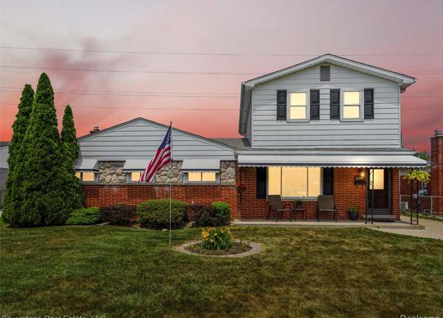 Property at 30349 Westmore Dr, Madison Heights, MI 48071, 4 beds, 2.5 baths