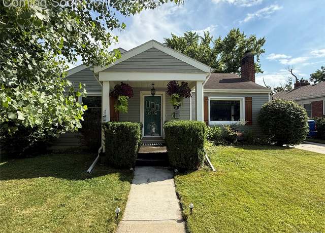 Property at 1506 E Mount Hope Ave, Lansing, MI 48910, 2 beds, 1 bath
