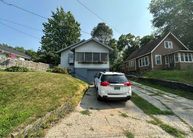 Property at 523 Grant St, Ionia, MI 48846, 2 beds, 1 bath