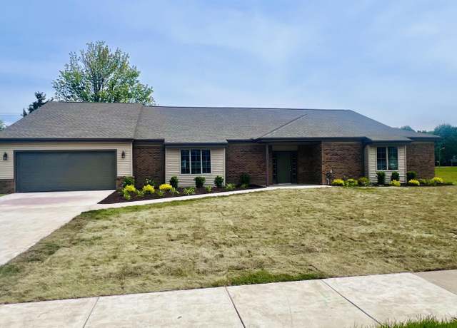 Property at 27155 Lanse Cruese St, Harrison Township, MI 48045, 4 beds, 2.5 baths