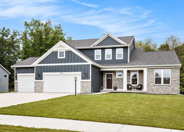Property at 6758 Summer Meadows Ct Ct NE, Rockford, MI 49341, 4 beds, 3.5 baths