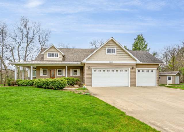 Property at 18559 Kreig Dr, Big Rapids, MI 49307, 3 beds, 2.5 baths