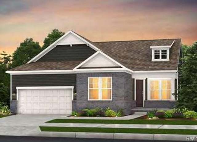 Property at 50533 Crusader Dr, Macomb, MI 48044, 2 beds, 2 baths