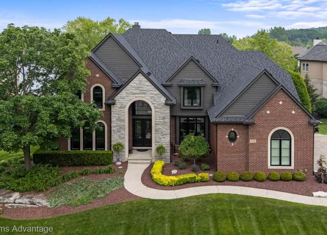 Property at 10993 Stoney Point Dr, South Lyon, MI 48178, 4 beds, 4.5 baths