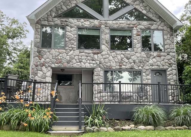 Property at 285 Indian Trl, Columbiaville, MI 48421, 3 beds, 3 baths