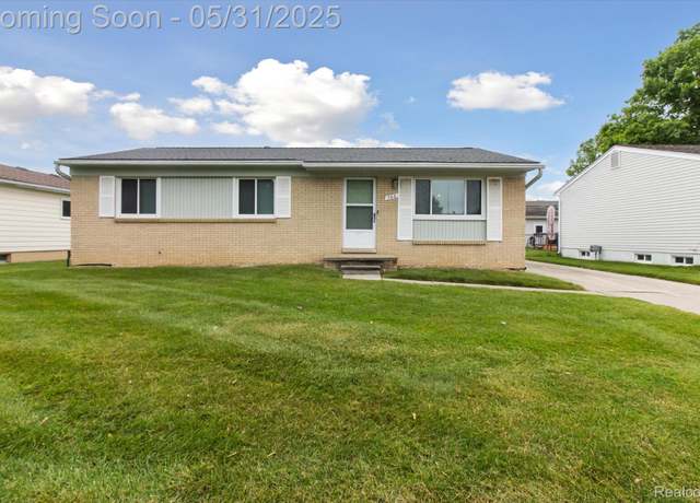 Property at 368 Cambridge Ave, South Lyon, MI 48178, 3 beds, 1 bath