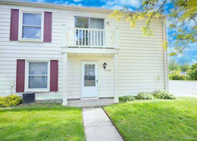 Property at 3007 Maplewood Ct, Rochester Hills, MI 48360, 2 beds, 1 bath