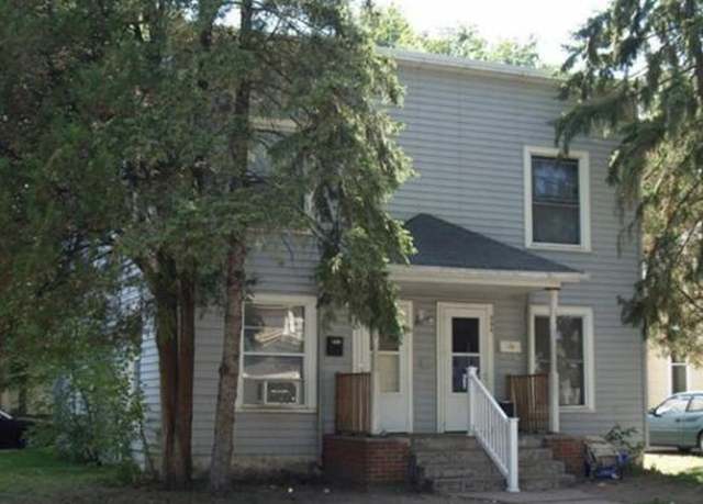 Property at 954 Adams St SE, Grand Rapids, MI 49507, 6 beds