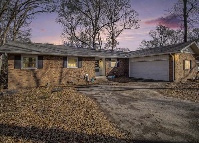 Property at 26382 Acorn St, Edwardsburg, MI 49112, 3 beds, 2.5 baths