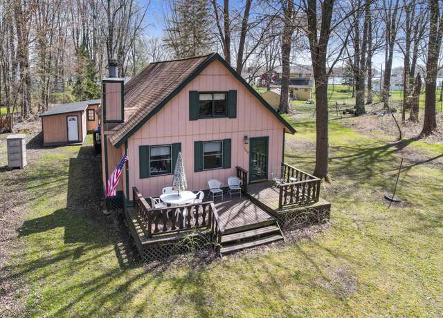 Property at 146 Algonac Rd, Russell Island, MI 48001, 2 beds, 1 bath