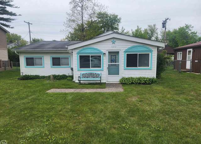 Property at 7372 Tulip Rd, Lexington, MI 48450, 2 beds, 1 bath